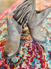Load image into Gallery viewer, BRAXTON BOOTIES