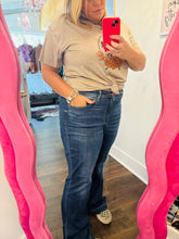 Load image into Gallery viewer, TRUE STORY JEANS