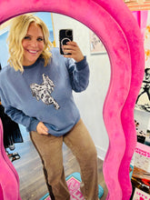 Load image into Gallery viewer, STITCHY CREWNECK