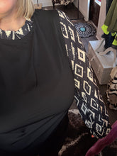 Load image into Gallery viewer, CHARLEE HORSE TOP