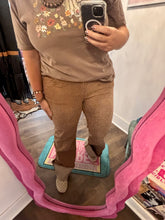 Load image into Gallery viewer, KATTY JEANS
