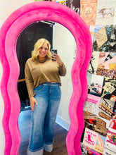 Load image into Gallery viewer, PIPE DREAM JEANS
