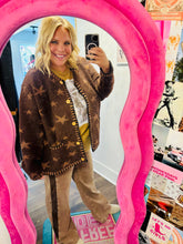 Load image into Gallery viewer, IN THE CABIN SWEATER
