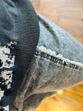 Load image into Gallery viewer, SUNDOWN SWEATER
