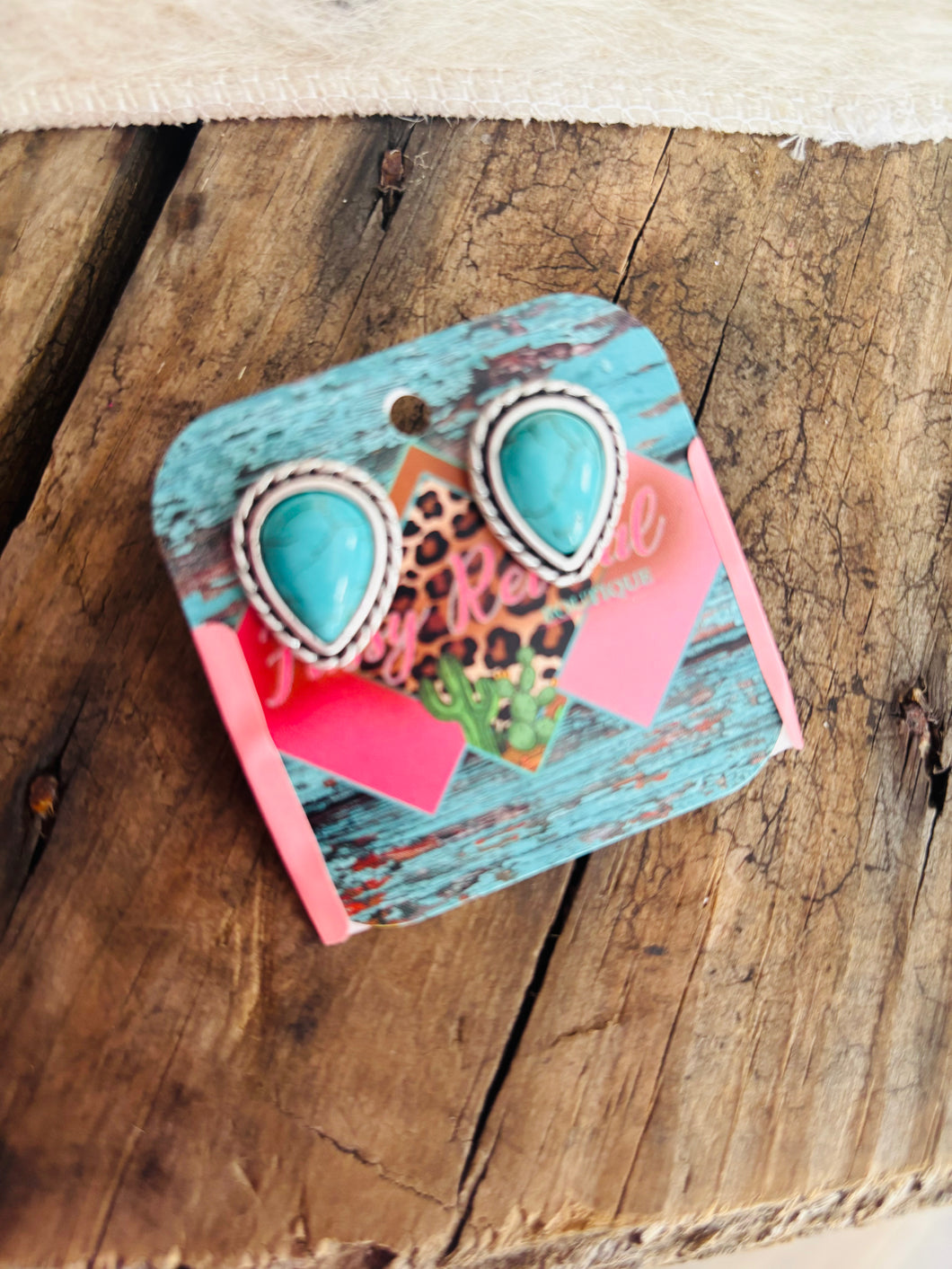 ITZY BITZY EARRINGS