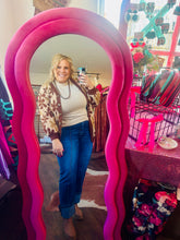 Load image into Gallery viewer, JUMP SEAT JEANS
