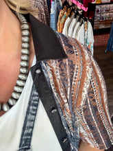 Load image into Gallery viewer, SOCK IT TO ME NECKLACE
