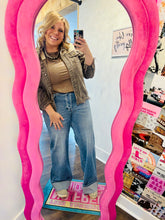 Load image into Gallery viewer, LAUNDRY LINE JEANS
