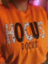 Load image into Gallery viewer, FALL MAGIC CREW NECK
