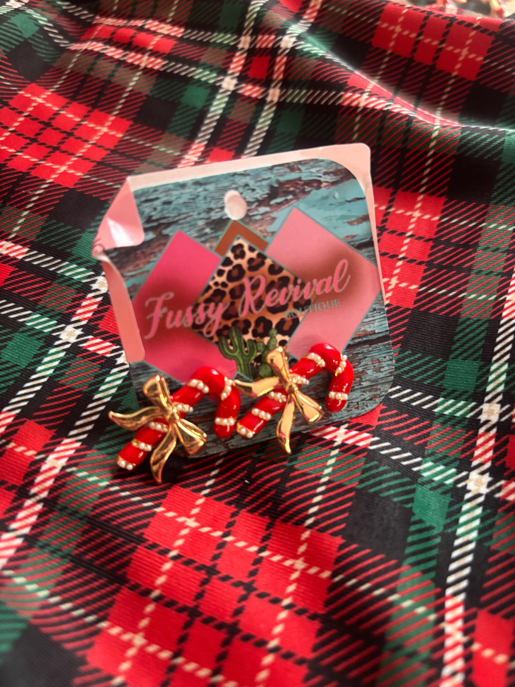 TWISTED UP IN TINSLE EARRINGS