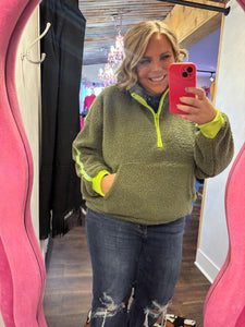 CHARGED UP PULLOVER