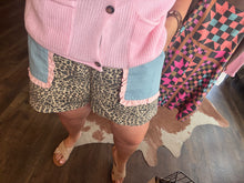 Load image into Gallery viewer, WAXAHACHI WILD SHORTS
