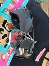 Load image into Gallery viewer, YES MA'AM SUNGLASSES
