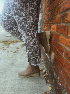KICK THE LEAVES SWEATER BOOTS