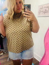 Load and play video in Gallery viewer, COWBOY POLKA DOTS TOP
